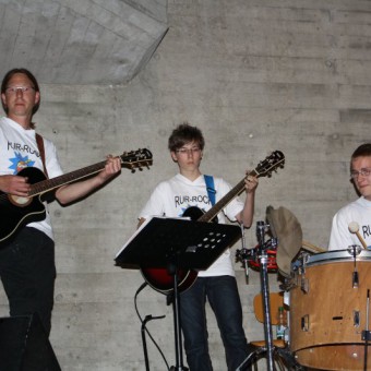 Gospel und Rock 2011 Drummer u Gitarren