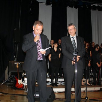 Landrat Stephan Pusch und Schulleiter Bernd Schleberger